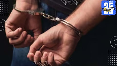 Kotwali Police presenting arrested accused in Jain temple theft case after swift 8-hour investigation.
