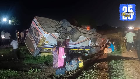 Solapur-Pune Highway Bus Accident