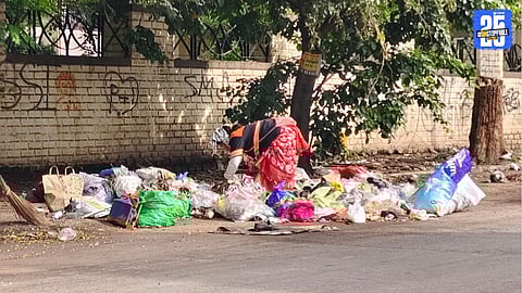 vadgaon sheri waste on road