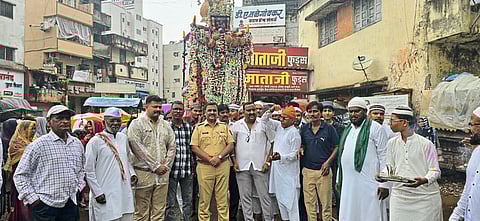 मोहरमनिमित्त भोसरीत ताबुतांची मिरवणूक