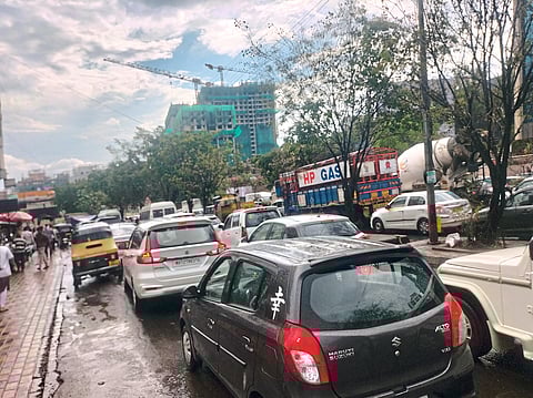 वाकडचा भुमकर चौक ‘बॉटलनेक’