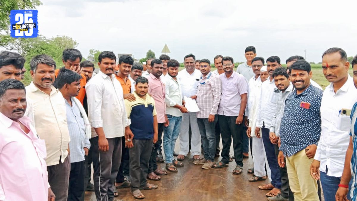 Pandharpur farmers stop Shaktipeeth land survey; officials leave without completing work amid strong opposition.