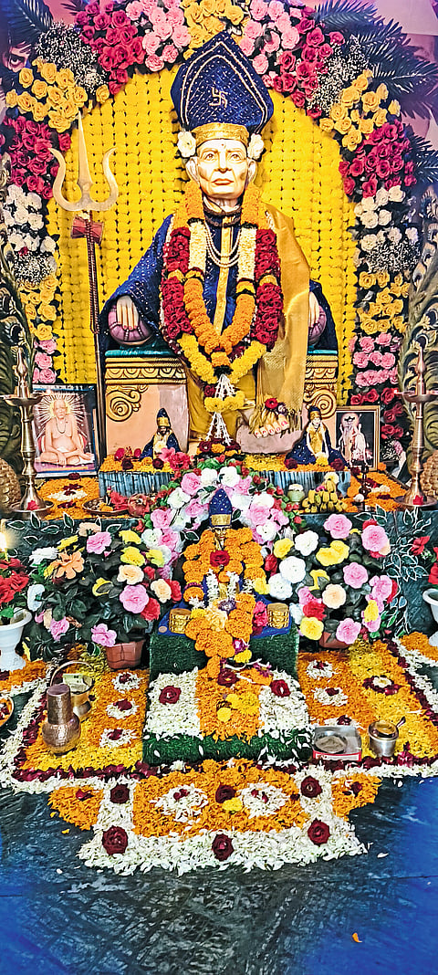 दौंडजमध्ये ‘दिगंबरा-दिगंबरा’चा जयघोष