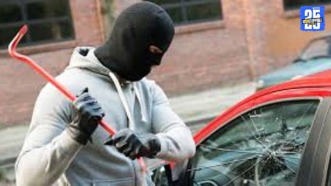 Car Window Smashed thief