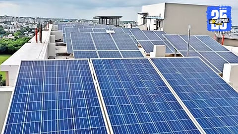 Solar Schools Initiative Launched in Gadchiroli by CM Fadnavis