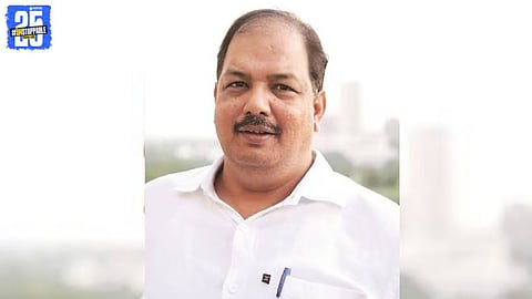 Tense moments in Akkalkot as activists smear ink on Pravin Gaikwad during protest