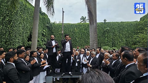 lawyer organisation meeting