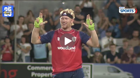 Jordan Cox T20 sixes record in single innings