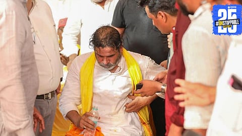 Prashant Kishor receiving emergency medical care at a Patna hospital after sustaining injuries during a public rally.

