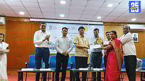 Taratlekar Leads, Sujata Jadhav Bags Fisheries Excellence Award