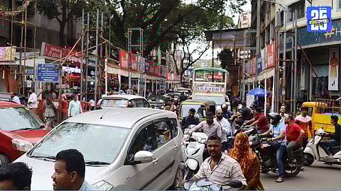 ganeshotsav preparation with traffic