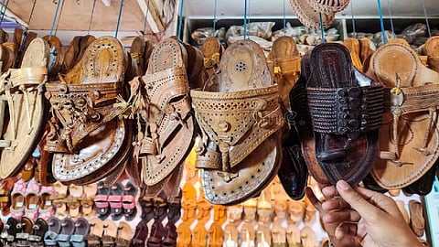 Kolhapuri Chappal Trade