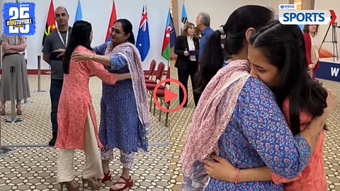 Divya Deshmukh  Emotional Moment with Mother| Chess