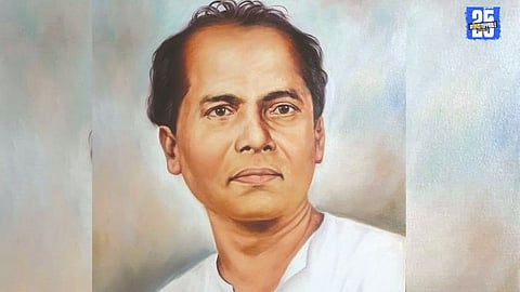 “Solapur Kalapathak performs Annabhau Sathe’s powadas to spark awareness in labor communities.”