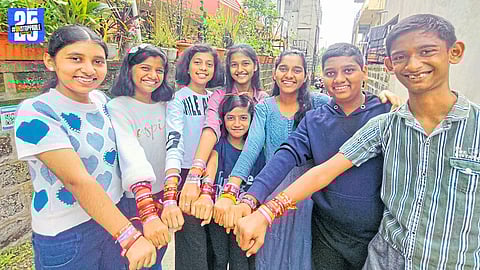 Friendship Day with a touch of legacy: Youth pay tribute to the legendary bond of Sambhaji Maharaj and Kavikalash while exploring nature.”