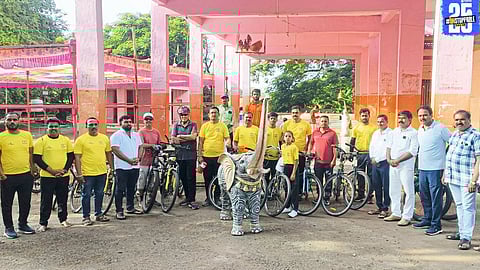 "Solapur Unites to Bring Back 'Mahadevi'; Signature Drive Begins in Karmala, Modnimb"