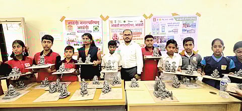 आळंदीत ‘शाडू मातीपासून गणेशमूर्ती’ कार्यशाळा यशस्वी