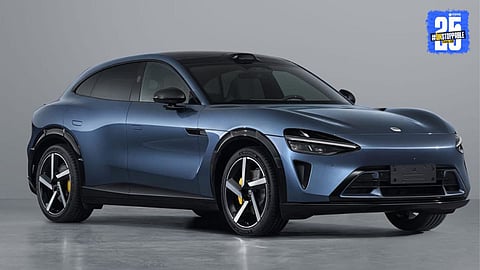 Xiaomi YU7 Electric SUV – Booked by 2 lakh customers in just 3 minutes, offering up to 835 km range and competitive pricing against Tesla Model Y.