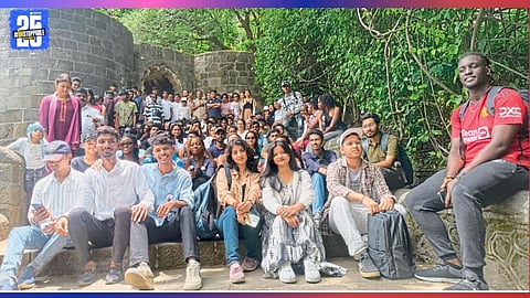 Foreign Students visit to shivneri fort