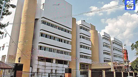 Ahilyanagar ZP to transfer 4,000 teachers; over 500 to be posted in challenging rural areas.