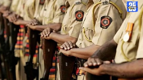 Over 10 candidates per post compete in Solapur district police recruitment; 180 vacancies announced.