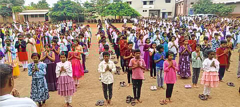 पारगाव येथे विद्यार्थ्यांचा प्रतिसाद