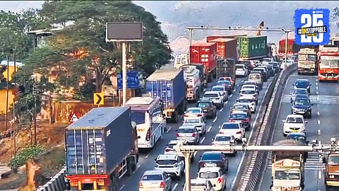 Vehicles stuck in a massive traffic jam on the Mumbai–Pune Expressway near Lonavala and Khandala during the Independence Day long weekend rush