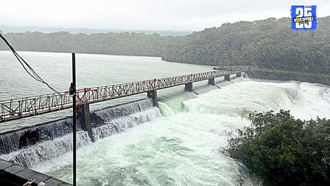 "Continuous rain lashes Kolhapur – Panchganga rising, 218 barrages submerged, Radhanagari dam gates opened."