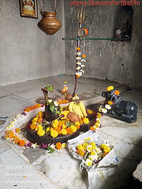 लोहगड, विसापूर किल्ल्यावर अभिषेकाची परंपरा कायम