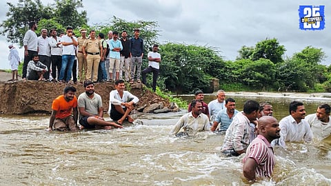 Villagers Protest After Rains Destroy Alternative Route in Joharapur-Dewtakli