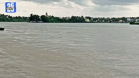 Chandrabhaga river floods Pandharpur: 100 families evacuated; temples, stone bridge and barrages surrounded by water.