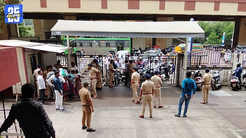 pune municipal gate close