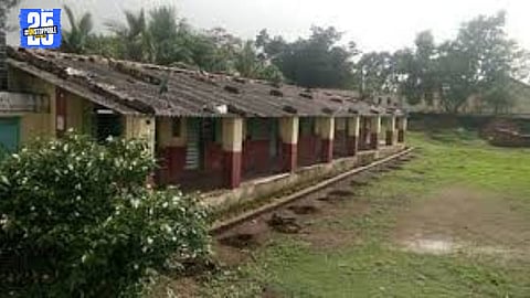 VJNT Committee reveals bogus ashram schools in Solapur, with grants looted in the name of students.