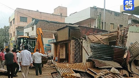 Traders’ Dreams Crushed in Shrirampur Encroachment Drive