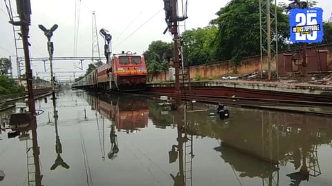Hyderabad Nanded Trains