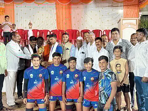 फोंडवाडा येथील स्पर्धेत 
१९ संघाचा सहभाग