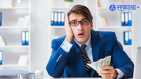 paycheck trap explained