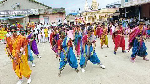 उदापूरला विसर्जन मिरवणुकीचा उत्साह