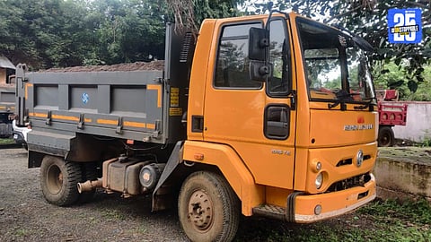Illegal Sand Transport tipper