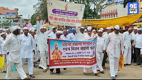 Senior citizens in Pandharpur participate in an honor rally, demanding ₹7,000 monthly pension.