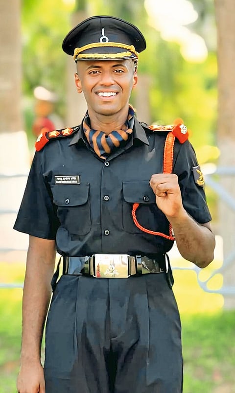 जुनी सांगवीतील शुभंकर सैन्यदलात लेफ्टनंट