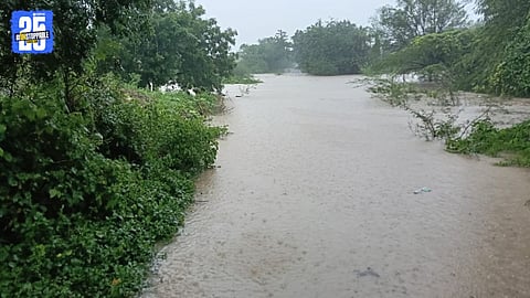 thuna river flood water