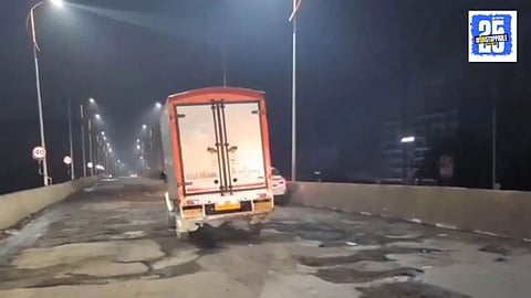 Palava Flyover Potholes