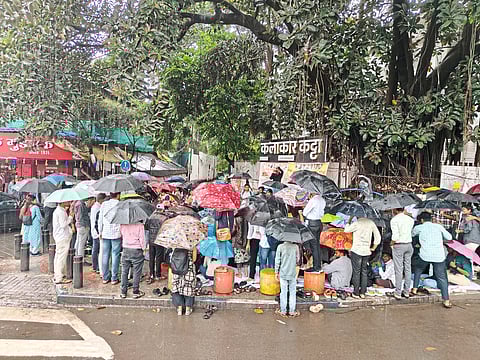 संशोधक विद्यार्थ्यांचा आक्रोश मोर्चा