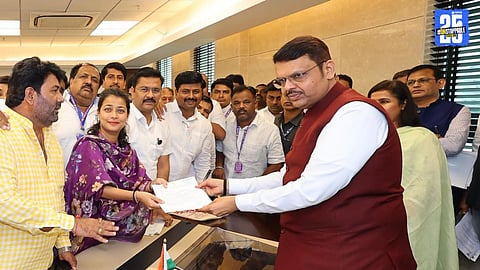 MP Pranita Shinde meets CM Devendra Fadnavis, demands immediate work on Mangalvedha Lift Irrigation Project.”