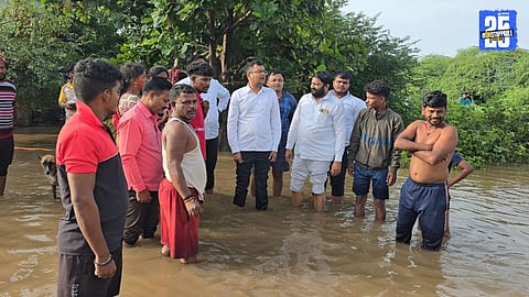 Cloudburst-like rain floods Kadlas area in Sangola; families evacuated and transport halted.
