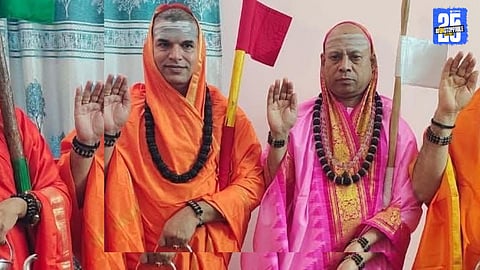 Four Jagadgurus addressing the Hubli religious conference, emphasizing the unity of Veerashaiva and Lingayat communities.