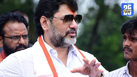 Ajit Pawar: धनंजय मुंडे म्हणतात, हाताला काम द्या; अजित पवारांसह जरांगेंनी दिलं उत्तर