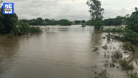 terana river flood water