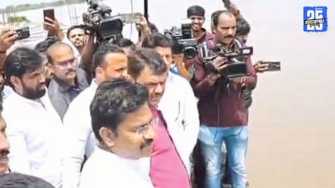 Flood-Affected Will Get Financial Aid Without Strict Criteria: Fadnavis